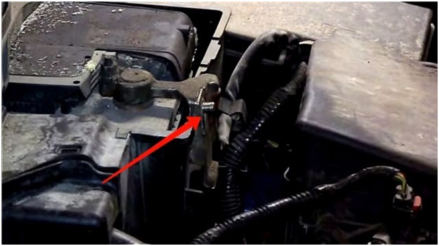 Крепление провода