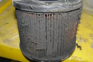 Грязный воздушный фильтр