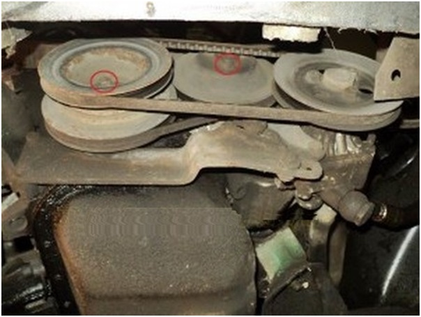 Расположение шестигранных болтов