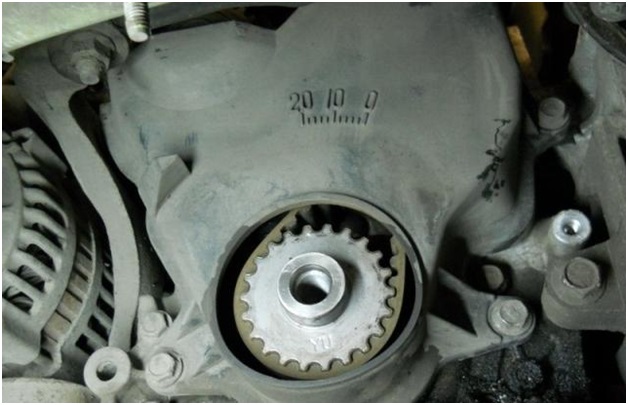 Вид после снятия шкива коленчатого вала
